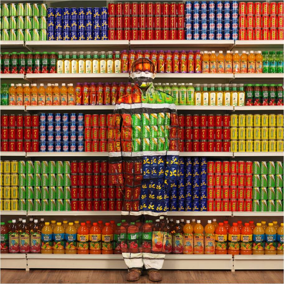 liu bolin beyond the magazine