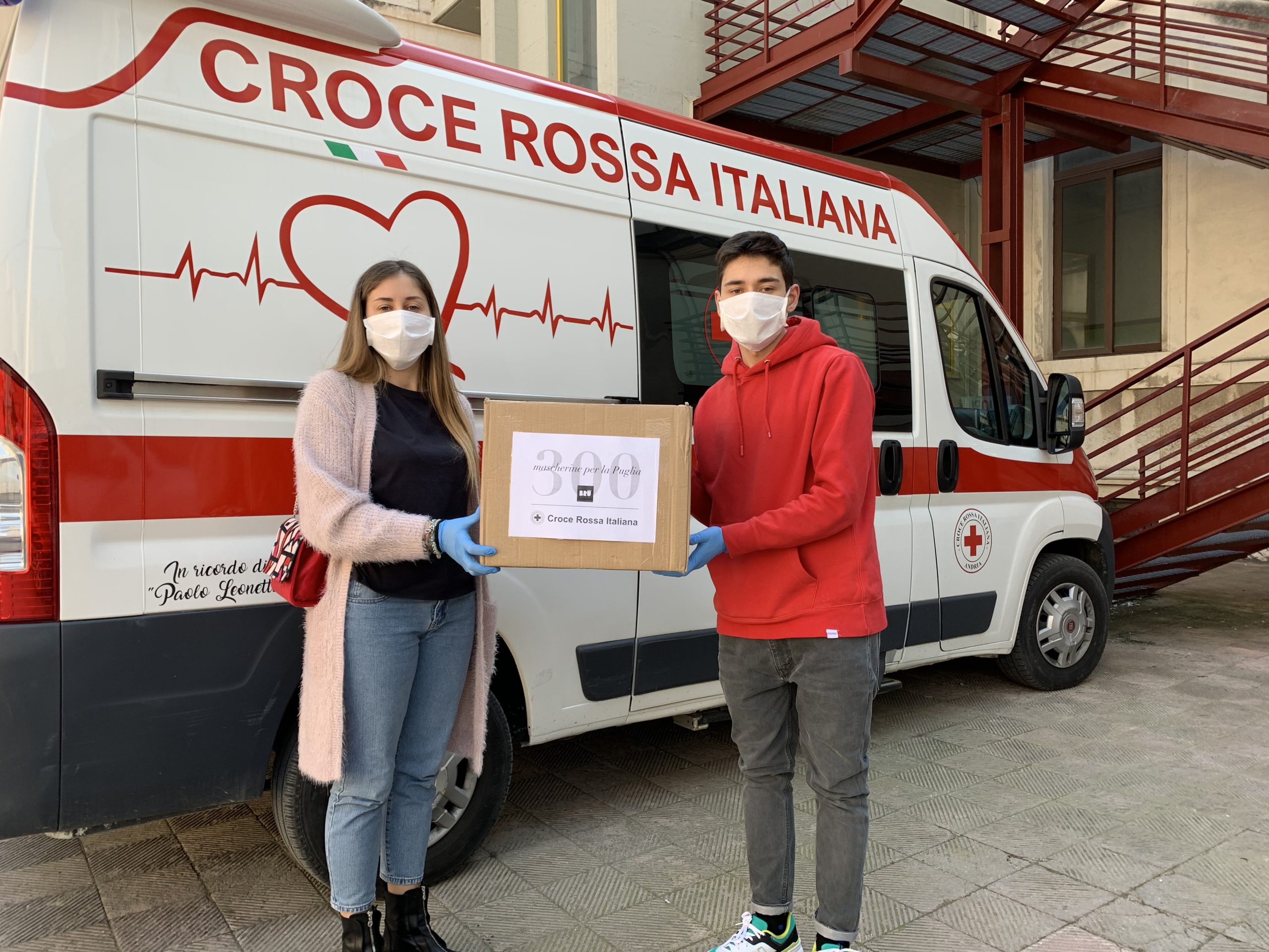 beyond the magazine bru milano mascherine donazione croce rossa italiana