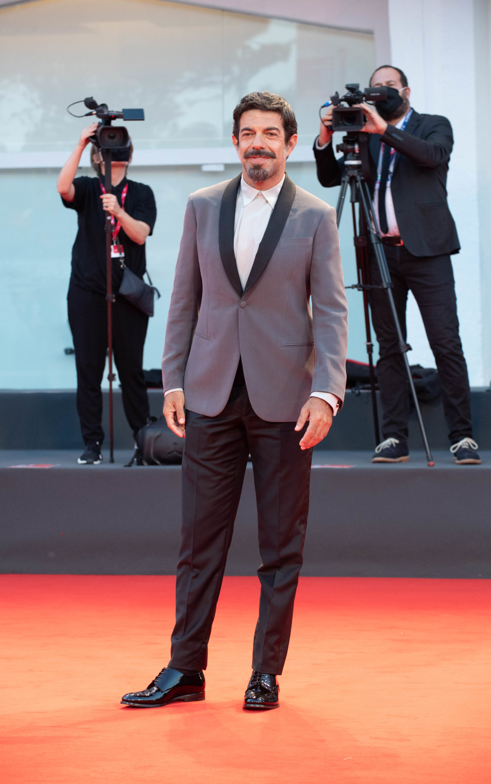 Pierfrancesco Favino, Sina Centurion, Venezia 77, Beyond the Magazine