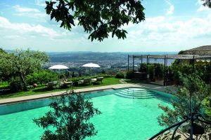 Villa San Michele, nuovo ristorante a bordo piscina