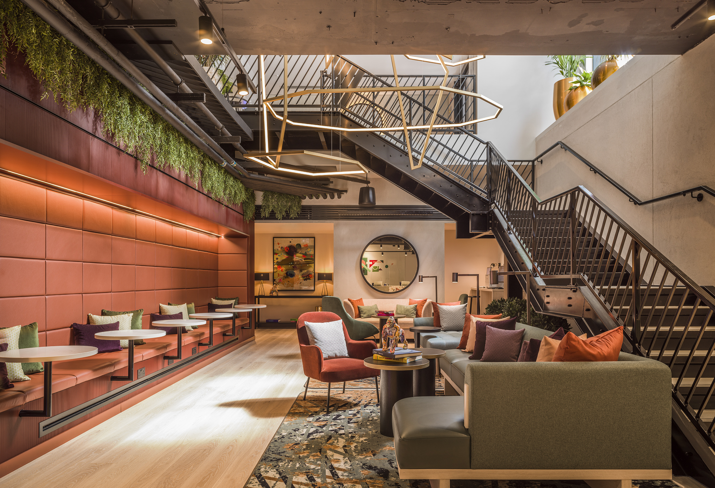 Hyatt Whitechapel, design di Goddard Littlefair, articolo su Beyond the Magazine