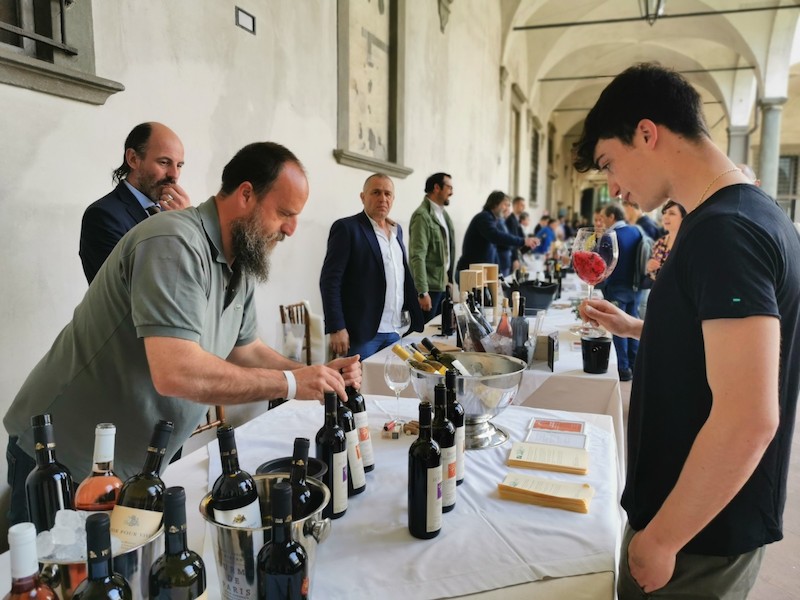 Torna Anteprima Vini 2022 sulla costa Toscana, articolo su Beyond the Magazine