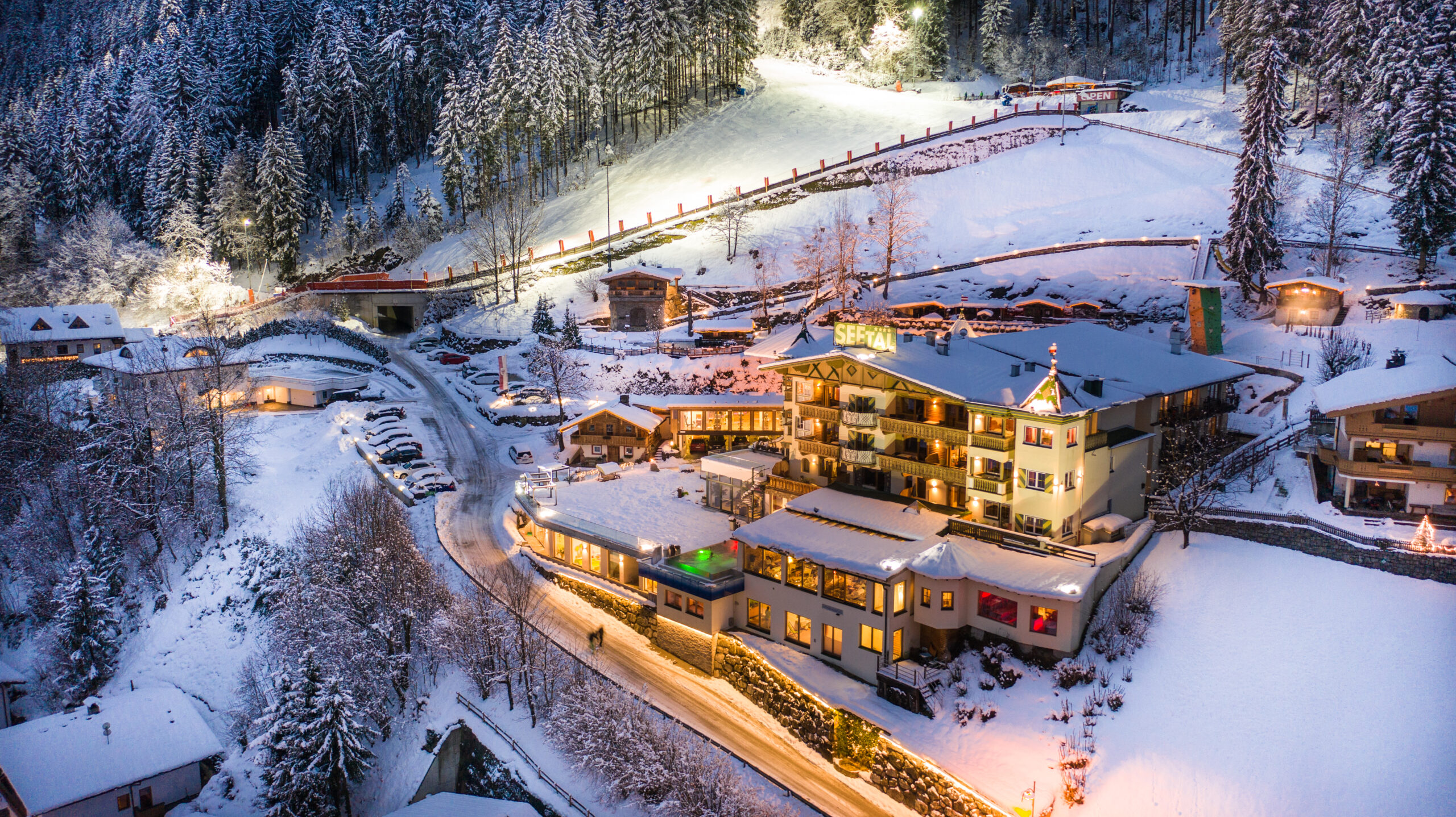 Hotel, vacanze magiche sulla neve, articolo su Beyond the Magazine