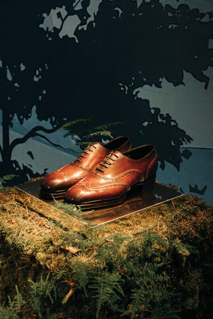 Santoni, fw 24, articolo su Beyond the Magazine